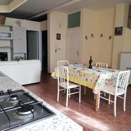 La Casa Di Caterina Holiday home